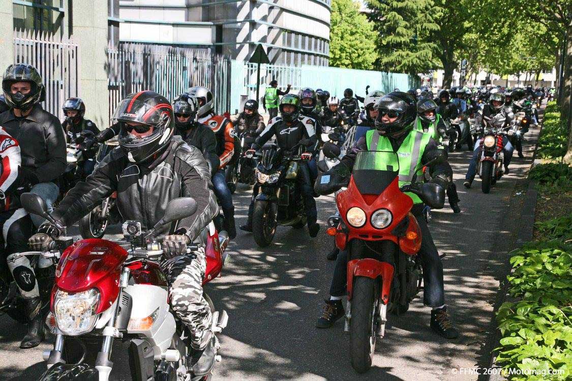 FFMC 2607 : 300 motards disent non à la sécurité « (...)