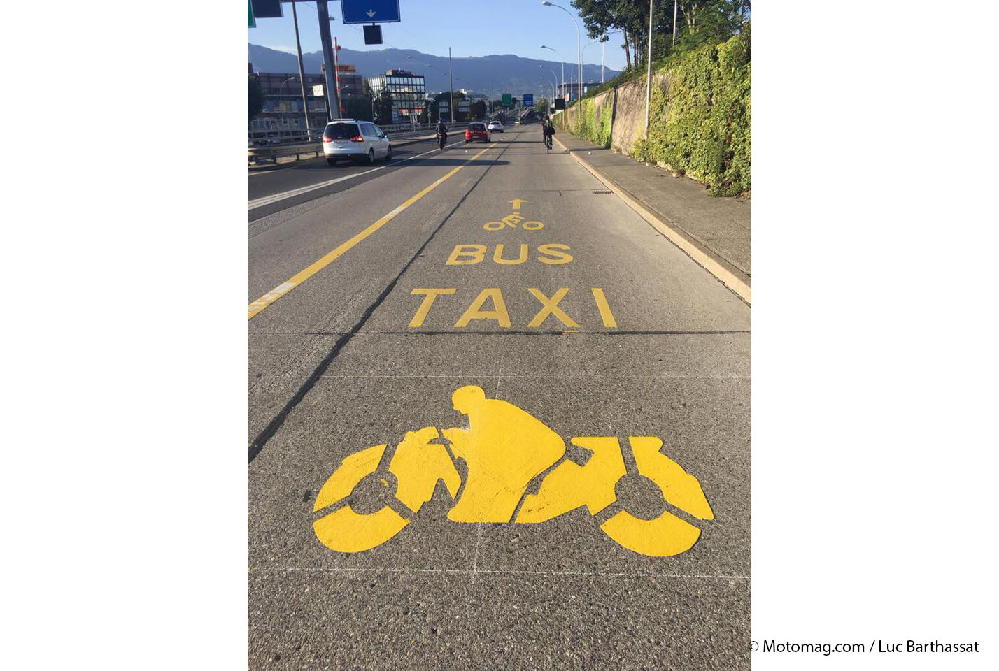 Une voie de bus, taxis, vélos et motos inaugurée à (...)