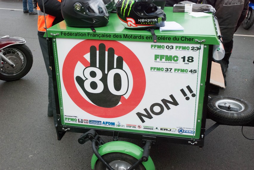 2000 motards de 9 départements convergent vers la (...)