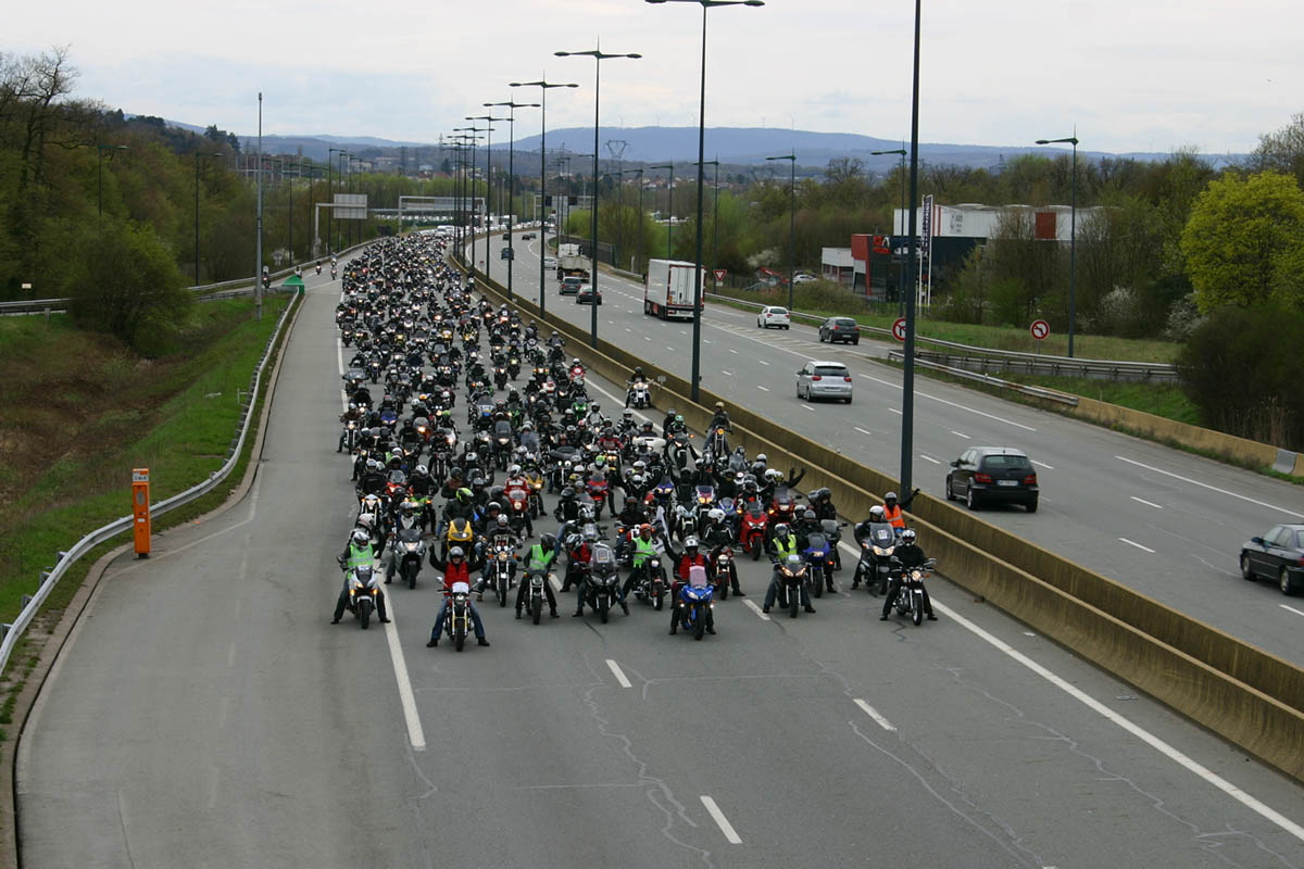 Montbeliard - Belfort : manif en 2 temps et 2500 (...)