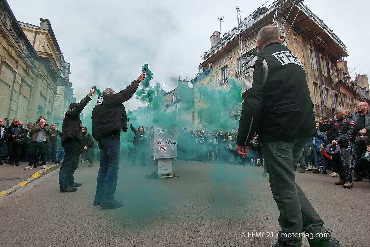 Manifestation à Dijon contre la sécurité rentière