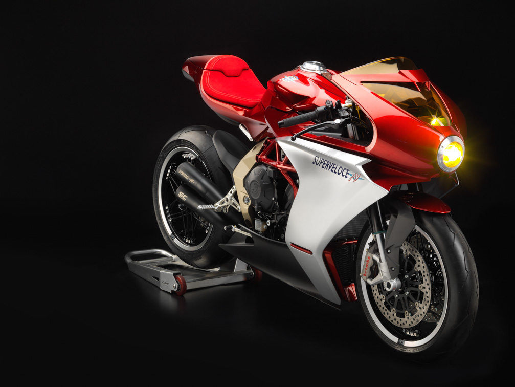 MV Agusta Superveloce 800, toute la maîtrise du style (...)