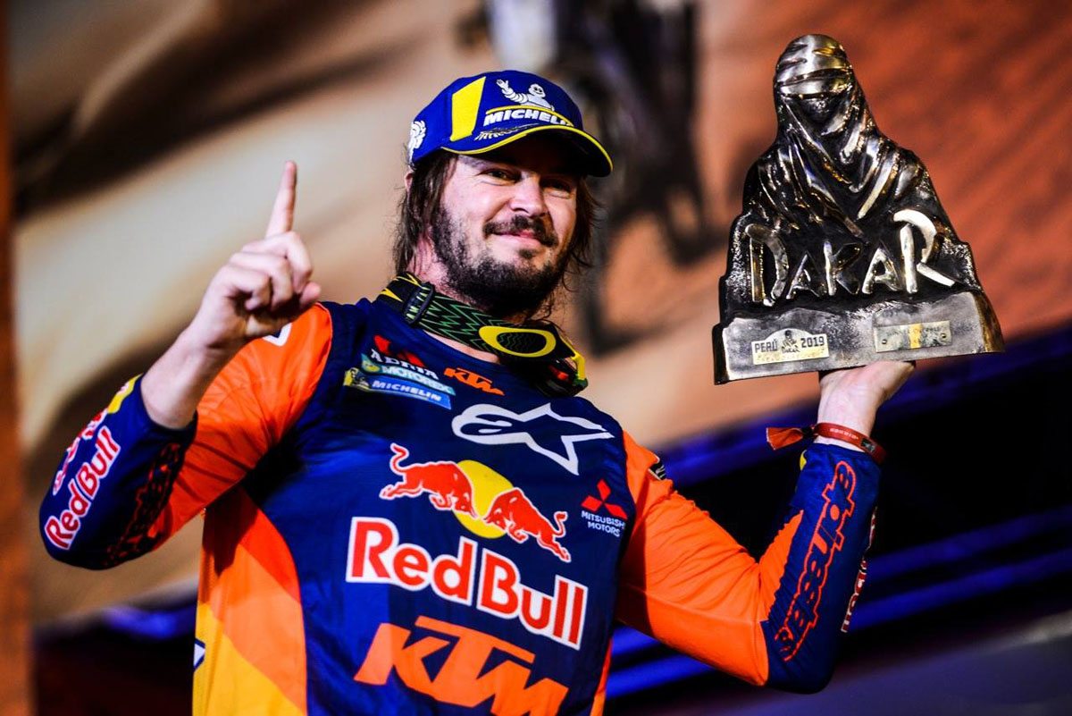 Blessé, Toby Price remporte son deuxième Dakar (...)