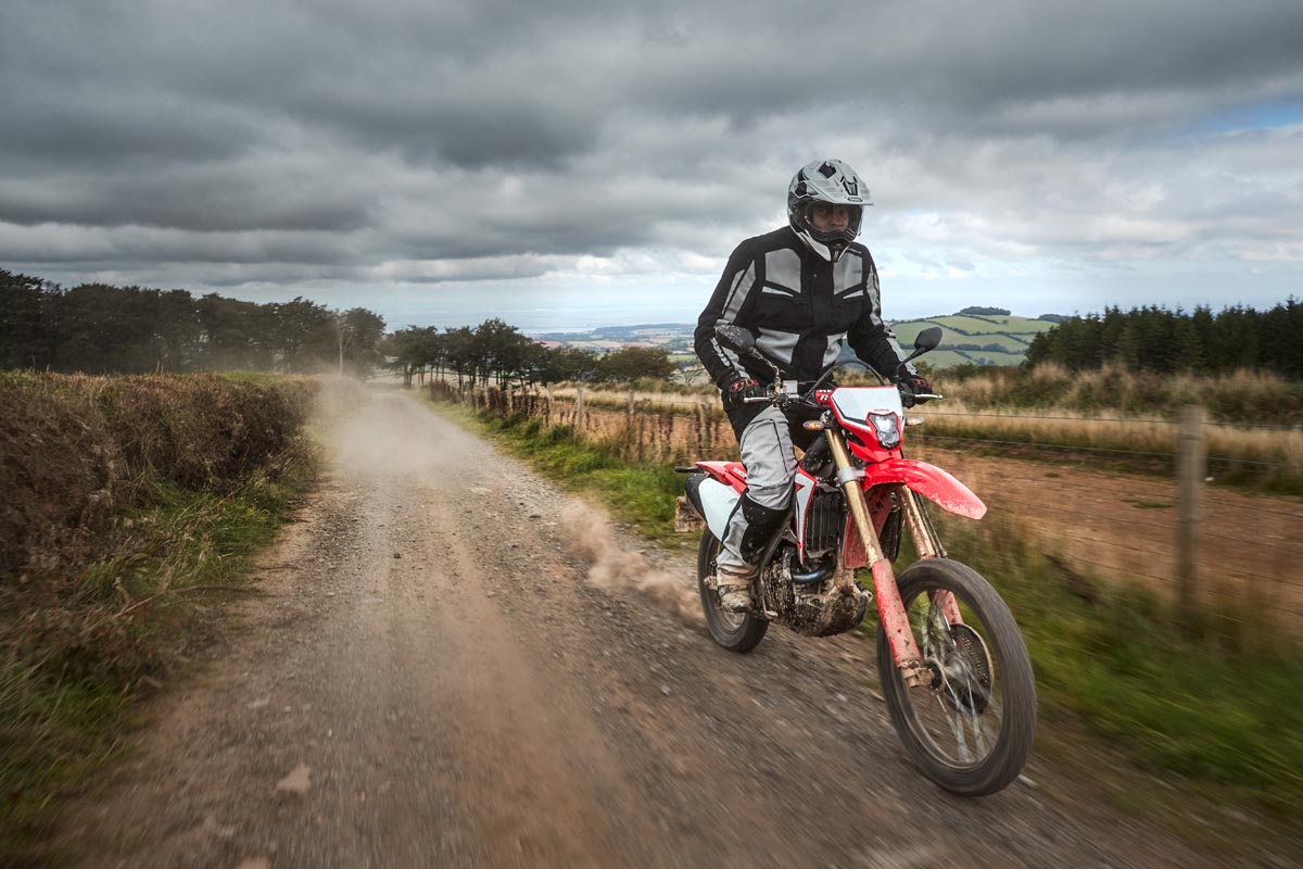 Essai Honda CRF 450 L : light is right !