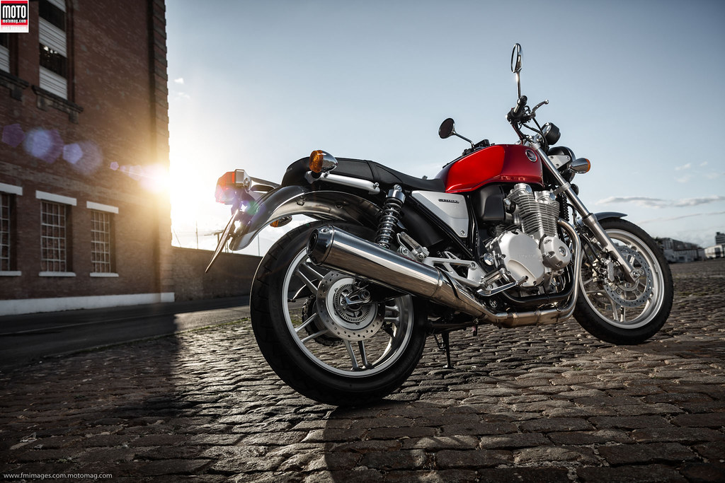 Marché : la moto rattrape son retard pris lors du (...)