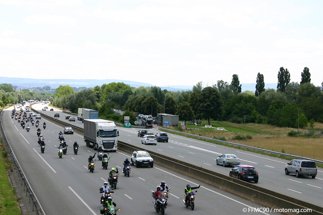 À Belfort, la FFMC met 200 motards dans la rue pour les (...)