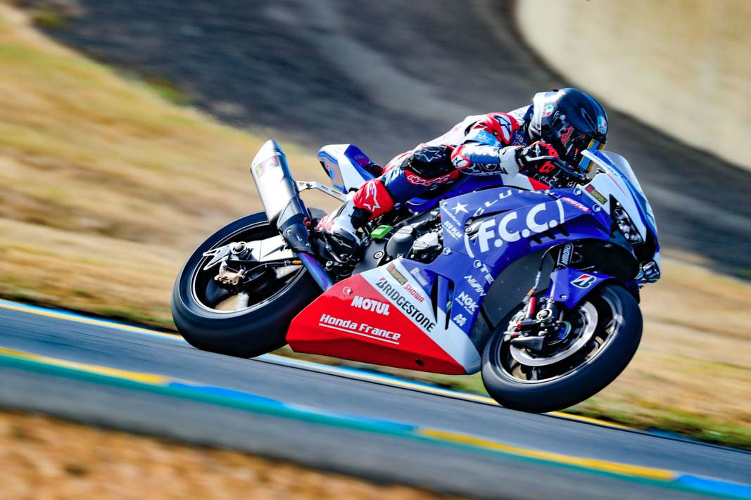 24H Le Mans Moto – Ao fim de 8 horas de corrida a Honda #1 da F.C.C. mantém  a liderança - MotoSport