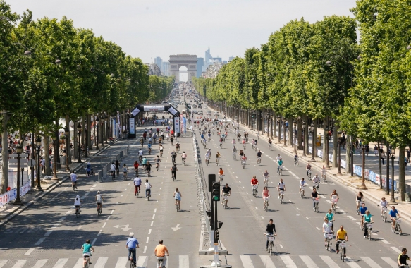 Le centre de Paris réservé aux piétons dès 2022 (...)