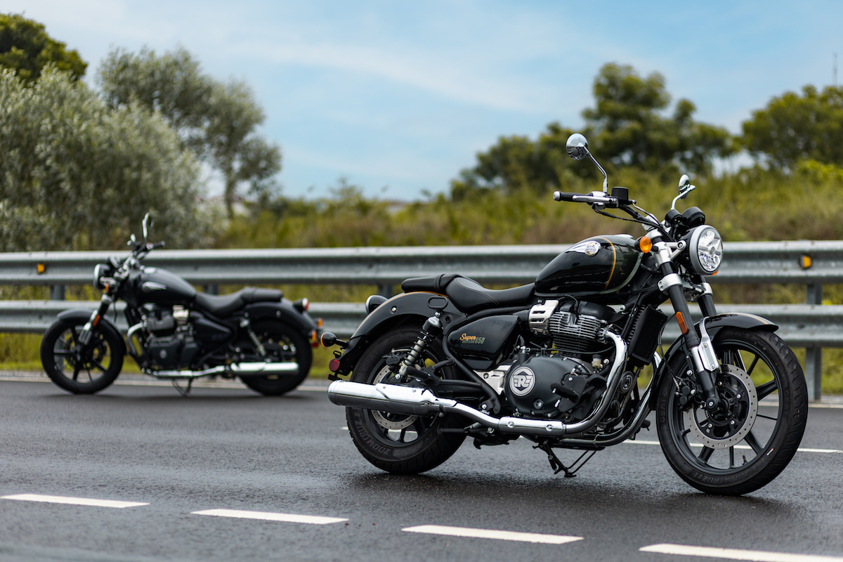 [EICMA 2022] La Royal Enfield Meteor passe au 650 cm3 (...)