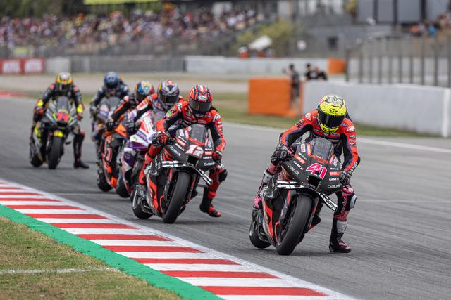 MotoGP : A.Espargaro fait le doublé à Barcelone, Bagnaia (...)