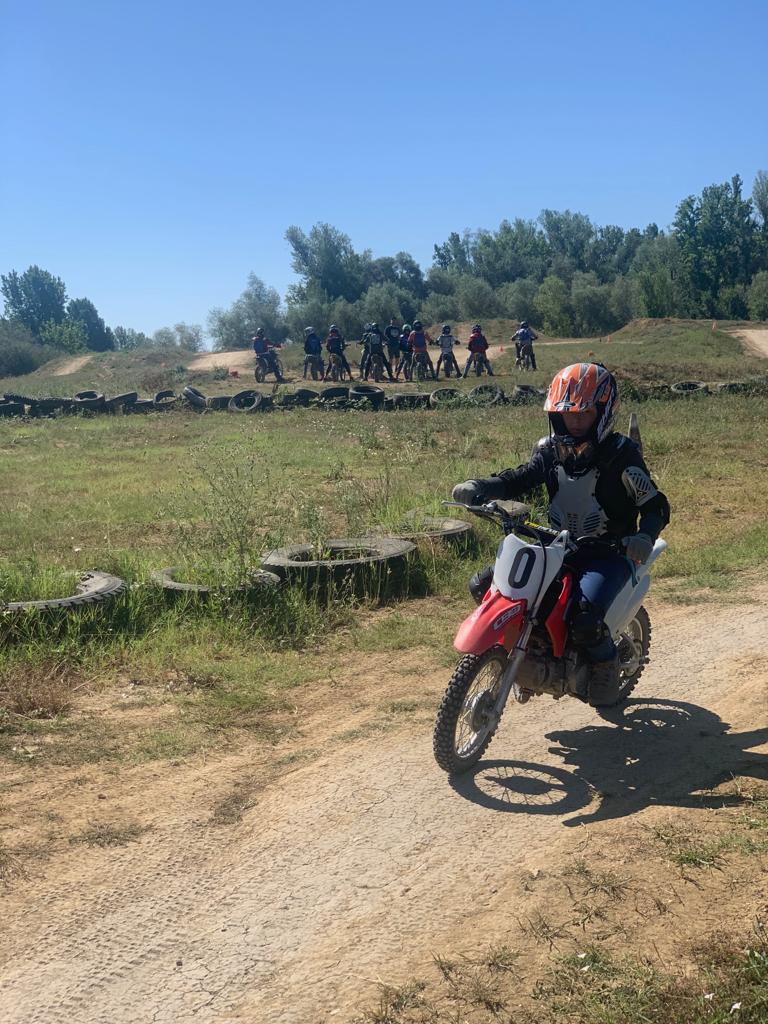 Colonie de vacances moto 8/16 ans