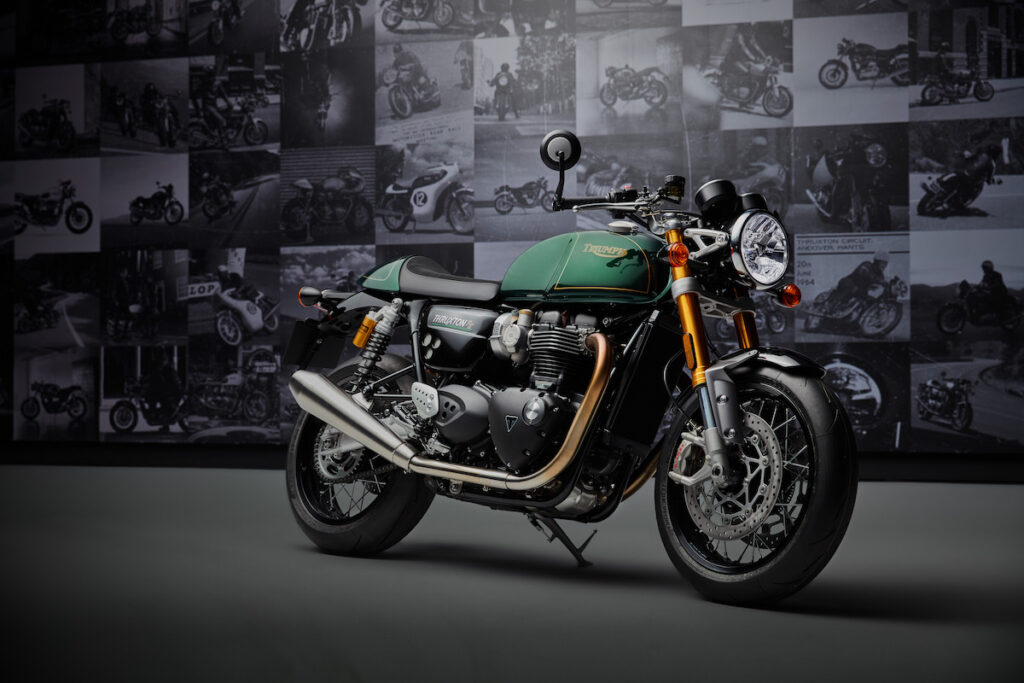 Triumph dévoile sa Thruxton Final Edition, le café racer (...)