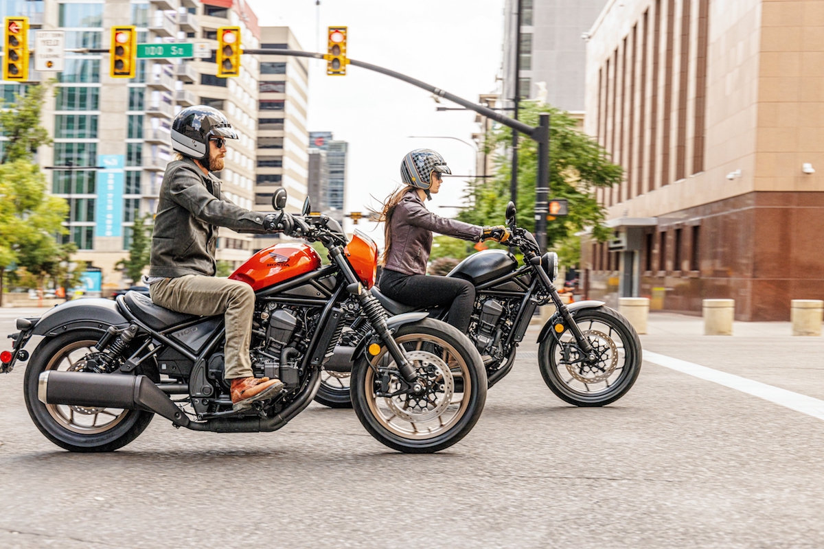 Les Honda CMX500 et 1100 Rebel se mettent à jour pour (...)