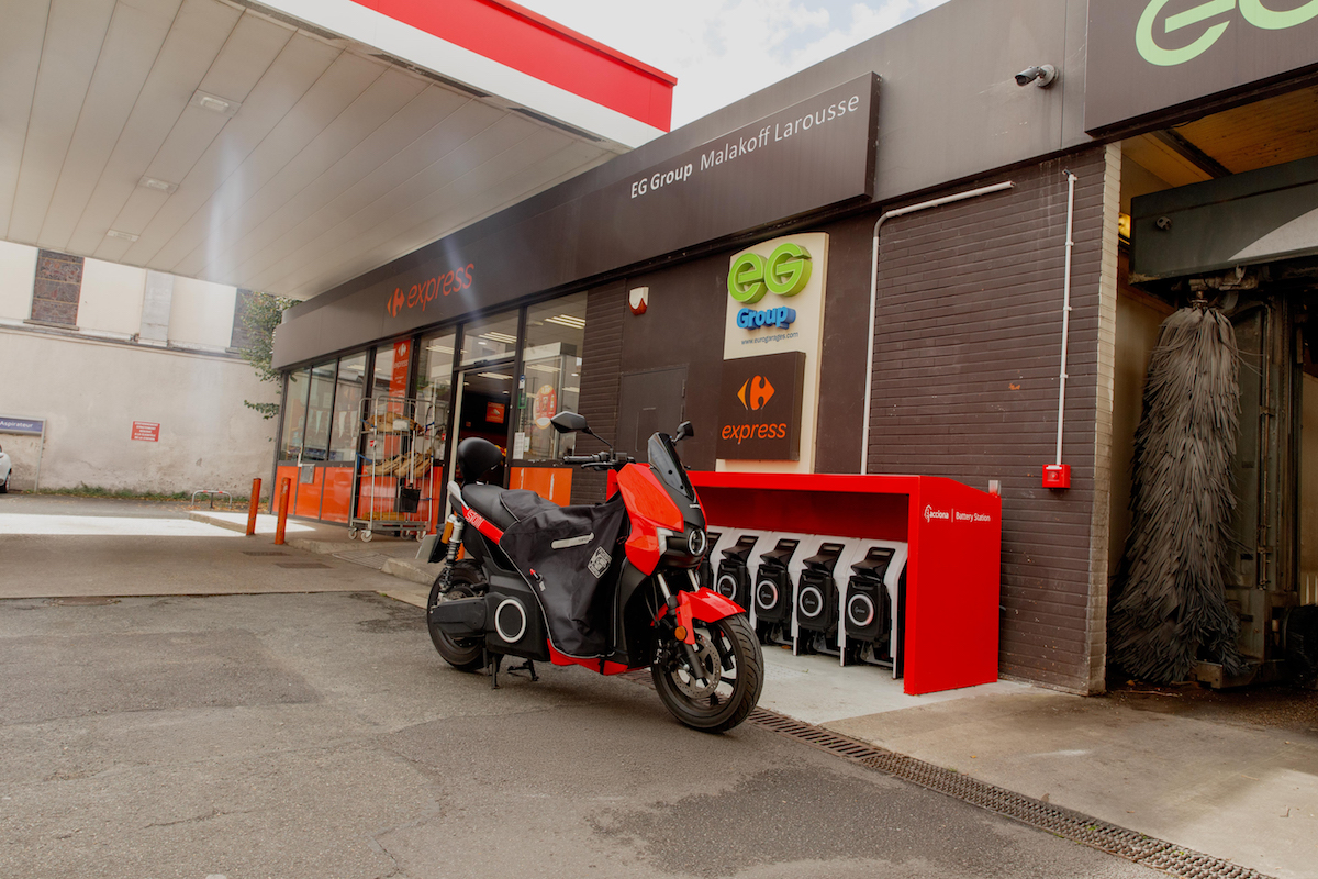 Silence lance ses stations d'Ã©changes de batteries en France
