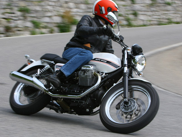 Moto Guzzi 750 V7 Classic