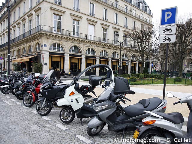 Paris à moto : bientôt le stationnement payant (...)