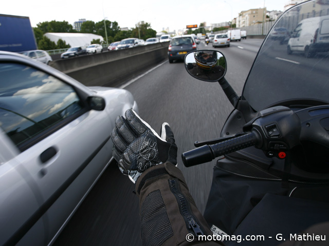 Les motos autorisées à remonter les files aux Pays-Bas