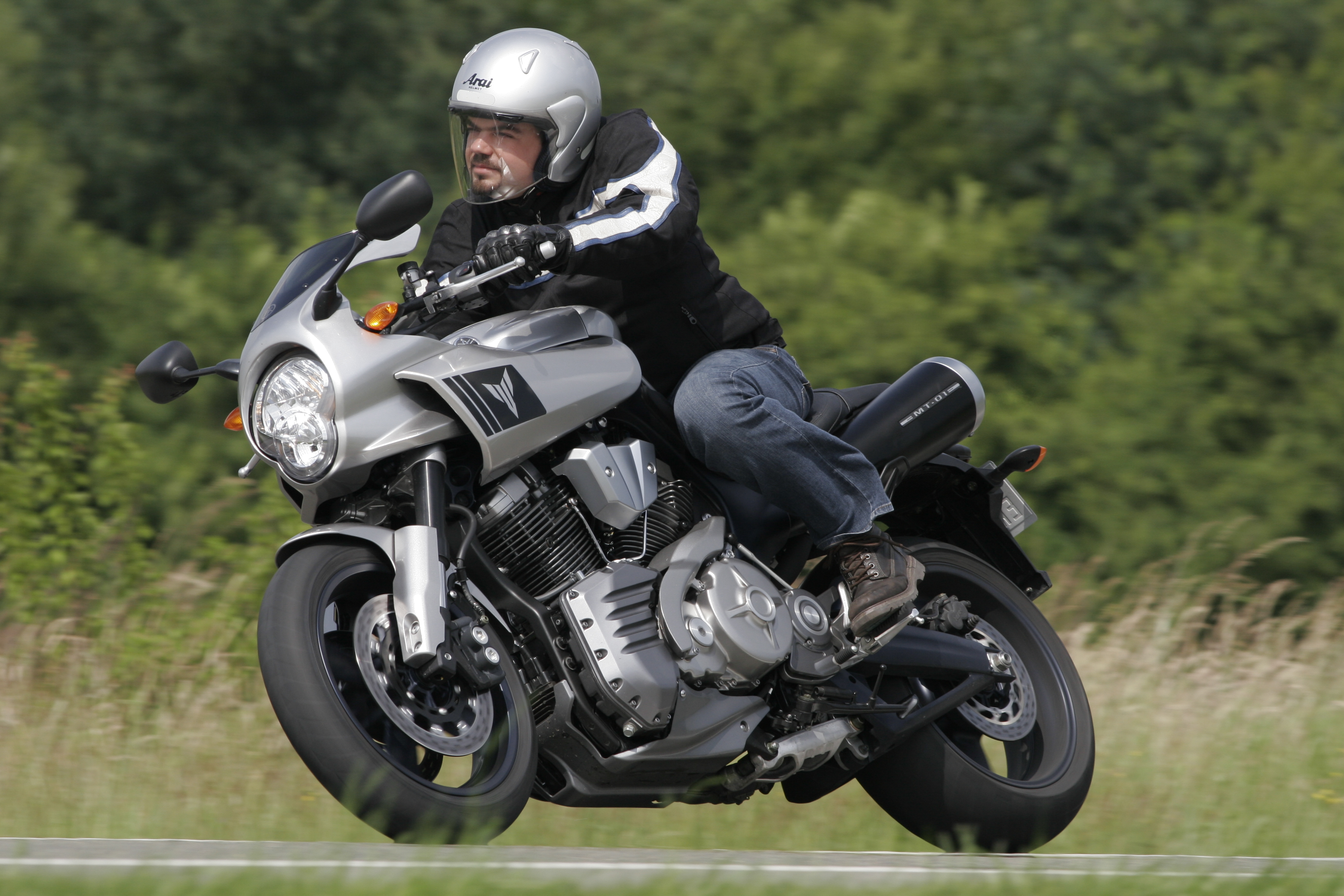 De Choisir Leader Moto Jet Son Casque Lactualité Magazine Bien Fbu10w0q