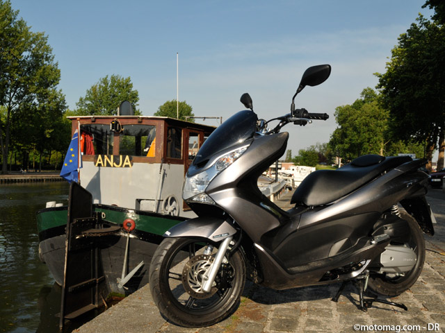 Essai scooter Honda PCX 125 : low cost et chic