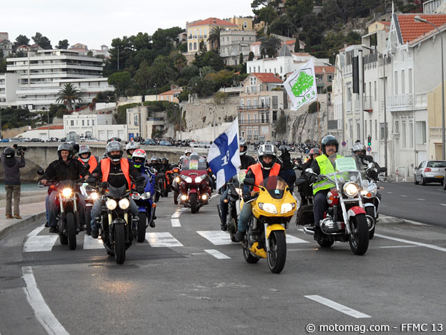 Manif à Marseille (13) : 600 motards portent les (...)