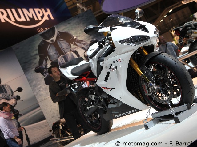 Nouveautés 2011 à Milan : Triumph Daytona 675 R
