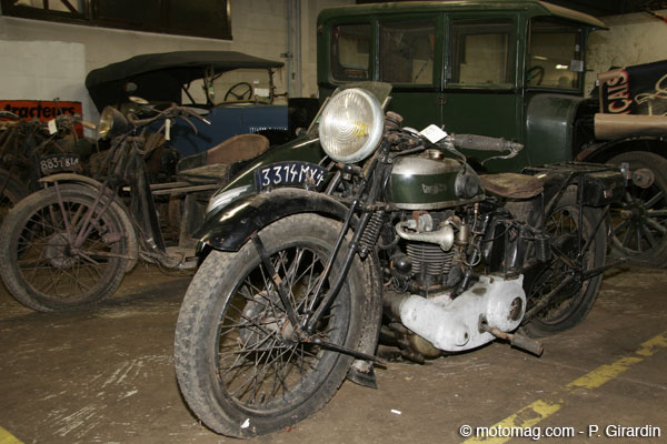 Moto ancienne : vente marathon de la collection