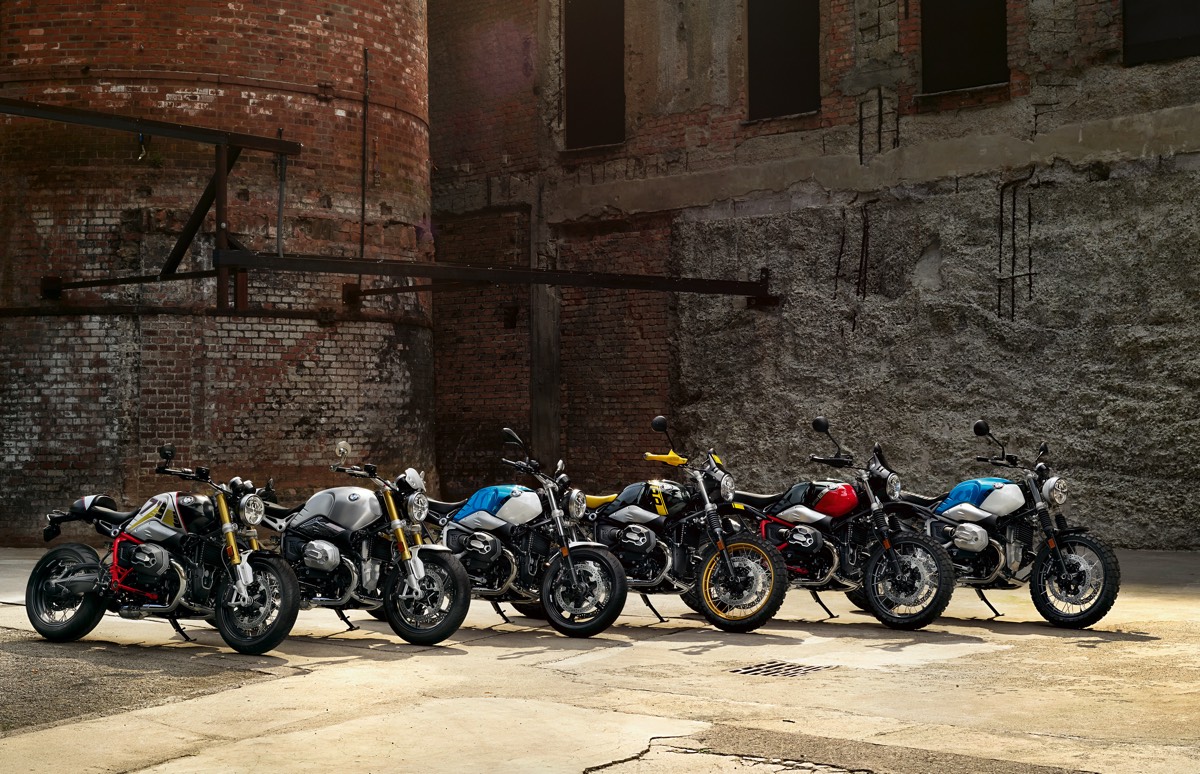 bmw_r_ninet_2021_groupe.jpg