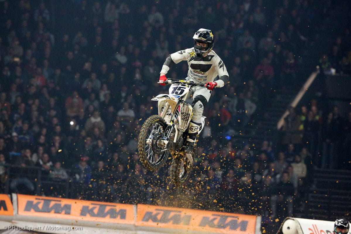 Résultat de recherche d'images pour "supercross paris 2018"