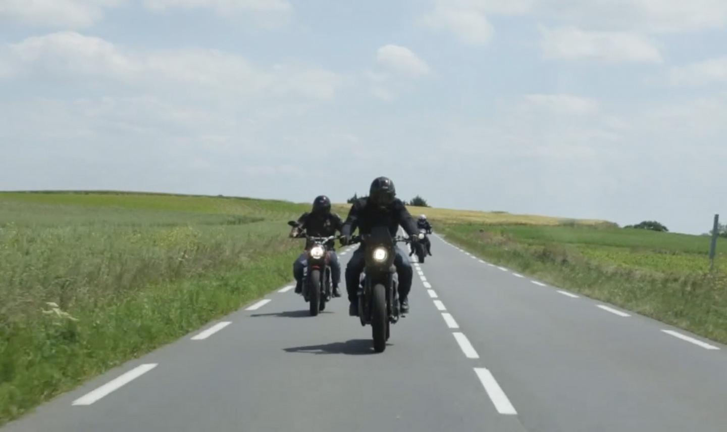 Vidéo : road-trip lifestyle en Ducati Scrambler