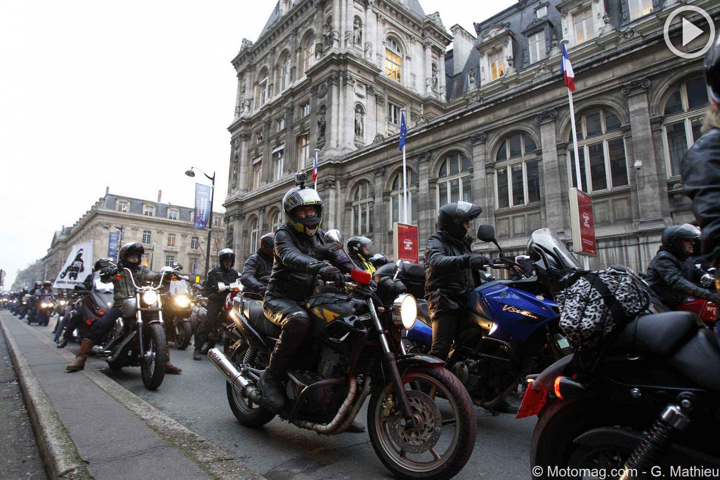 400 motards en colère manifestent contre la vignette à (...)