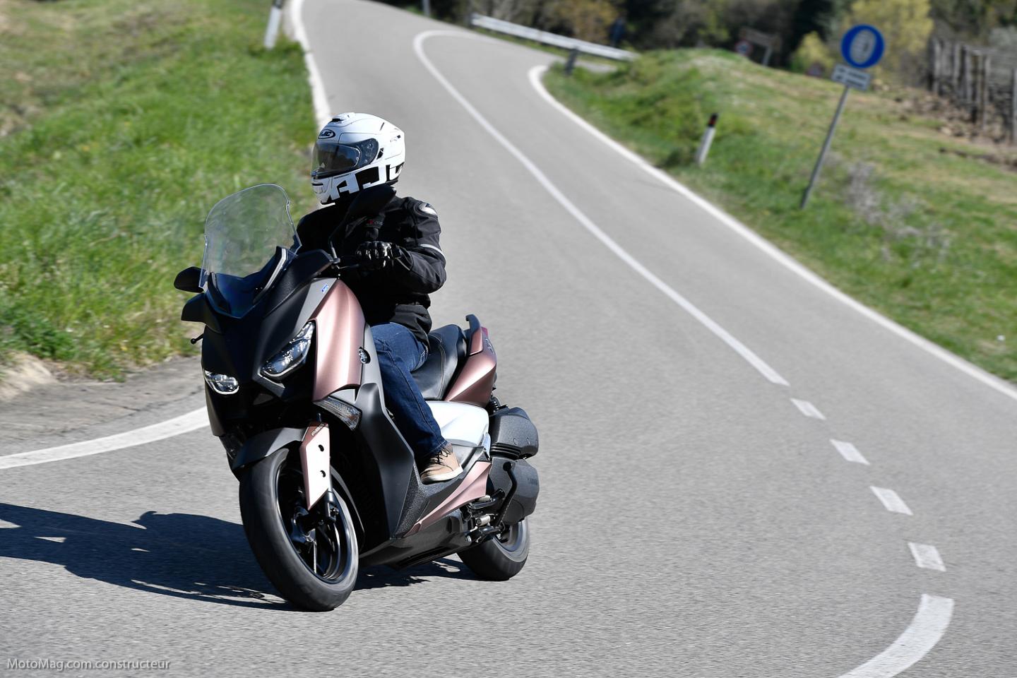 Essai Yamaha XMax 300 : aussi ludique qu'utile