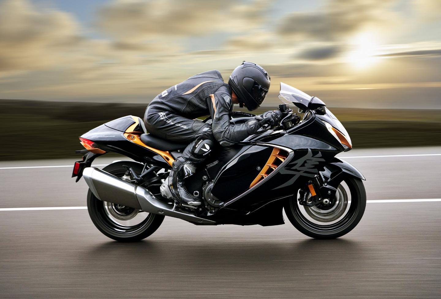 Suzuki Hayabusa 2021 : le faucon enfin remplumé (...)