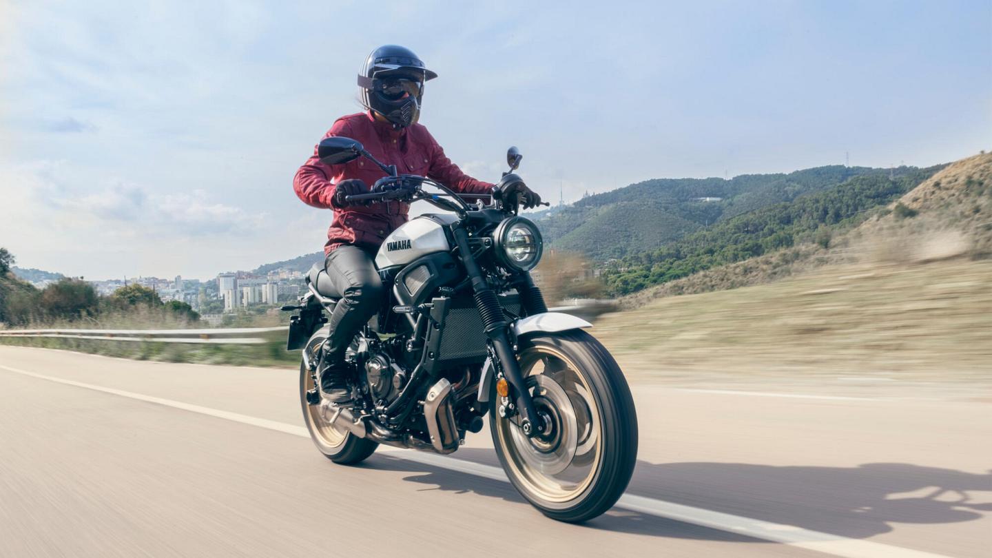 Yamaha XSR700 Legacy 2023 : la nouvelle variante du (...)