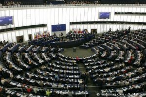 Contrôle technique moto : vote au Parlement