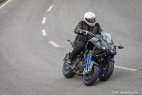 Essai Yamaha Niken : rencontre avec la moto du 3e type (...)