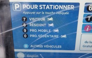 Stationnement payant à Paris : la mairie de Suresnes (...)