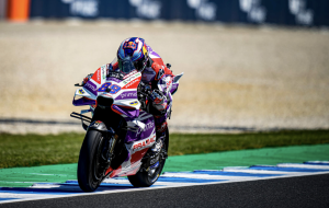 MotoGP : Martín gagne la sprint à Valencia. Le titre se (...)