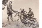 En 1916, la première traversée féminine à moto des (...)