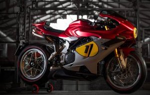 MV Agusta Superveloce 1000 Ago : l'hommage ultime à (...)