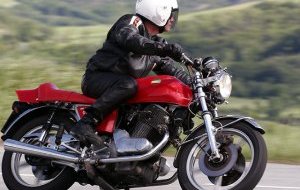 Les contrats d'assurance pour motos anciennes