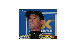 Troy Corser chez Yamaha Italia en Mondial Superbike