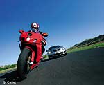 Tests sécurité 2005 : Match autos / motos (vidéos)