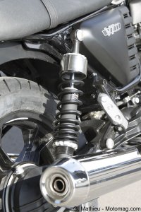 Moto Guzzi V7 II Stone : amortisseurs raides