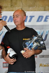 Rallye du Morvan 2012 : champion les bras chargés