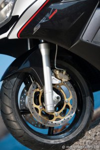 Essai Aprilia 850 SRV : manque de mordant