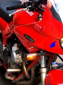 Yamaha 600 XJS : fissures