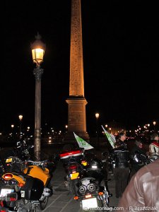 Les motards (re)prennent la Bastille : à la Concorde