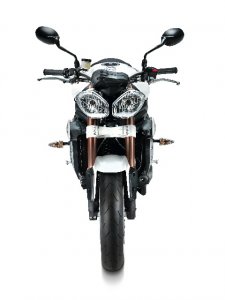 Triumph Speed Triple 1050 : le regard change