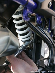 Essai Yamaha 125 WR-R : peu de réglages