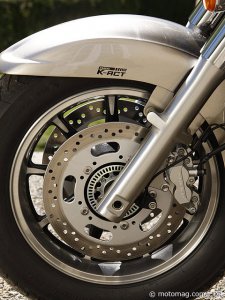 Essai Kawa VN 1700 Voyager : freins